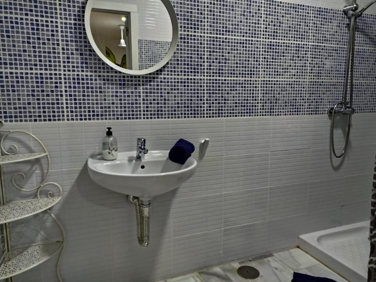 Twin Room with Private Bathroom,932302723:JPEG