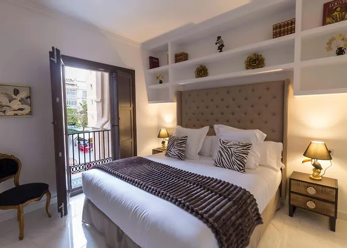 Hoteles con Jacuzzi Clock House - Luxury Urban Suites