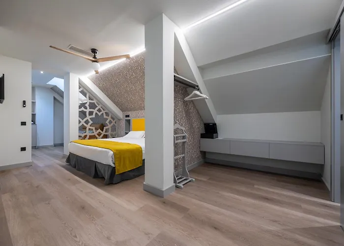 Airport Hotel: Atarazanas Malaga Boutique Hotel