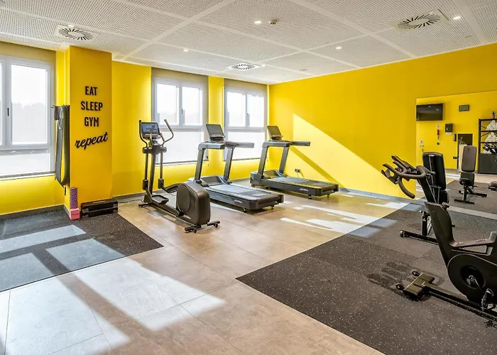  Hampton By Hilton Malaga Martiricos