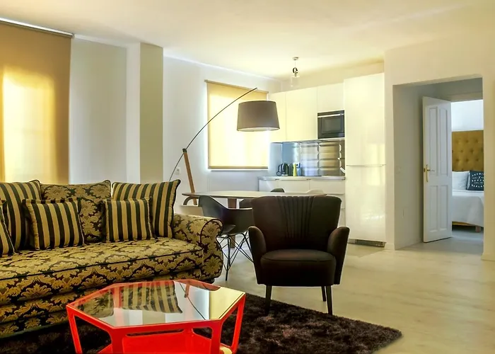 Santa Cruz Apartments